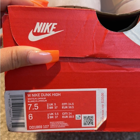 Nike dunks - Picture 5 of 5